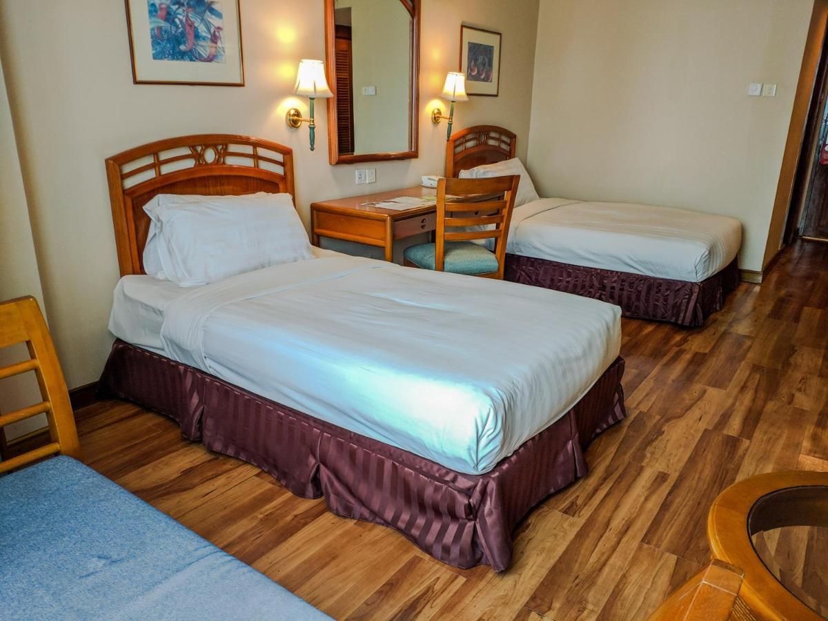 Sabah Oriental Hotel Kota Kinabalu Esterno foto